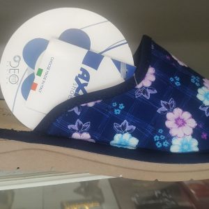AXA